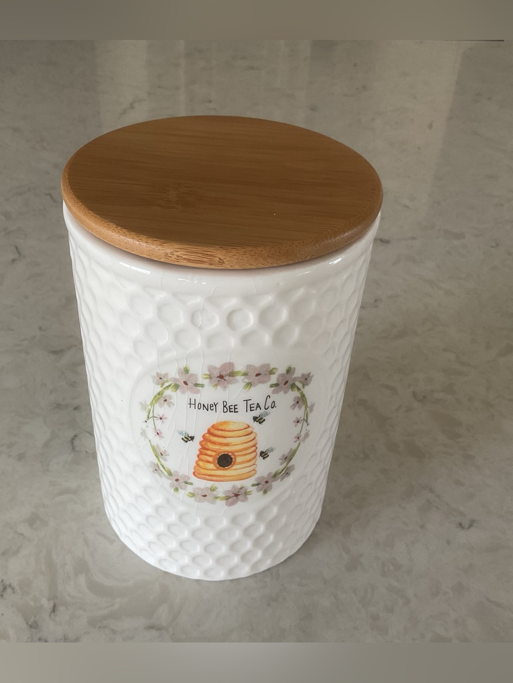 Transpac Honey Bee Tea Co. Ceramic Canister/Jar with Lid Farmhouse Country